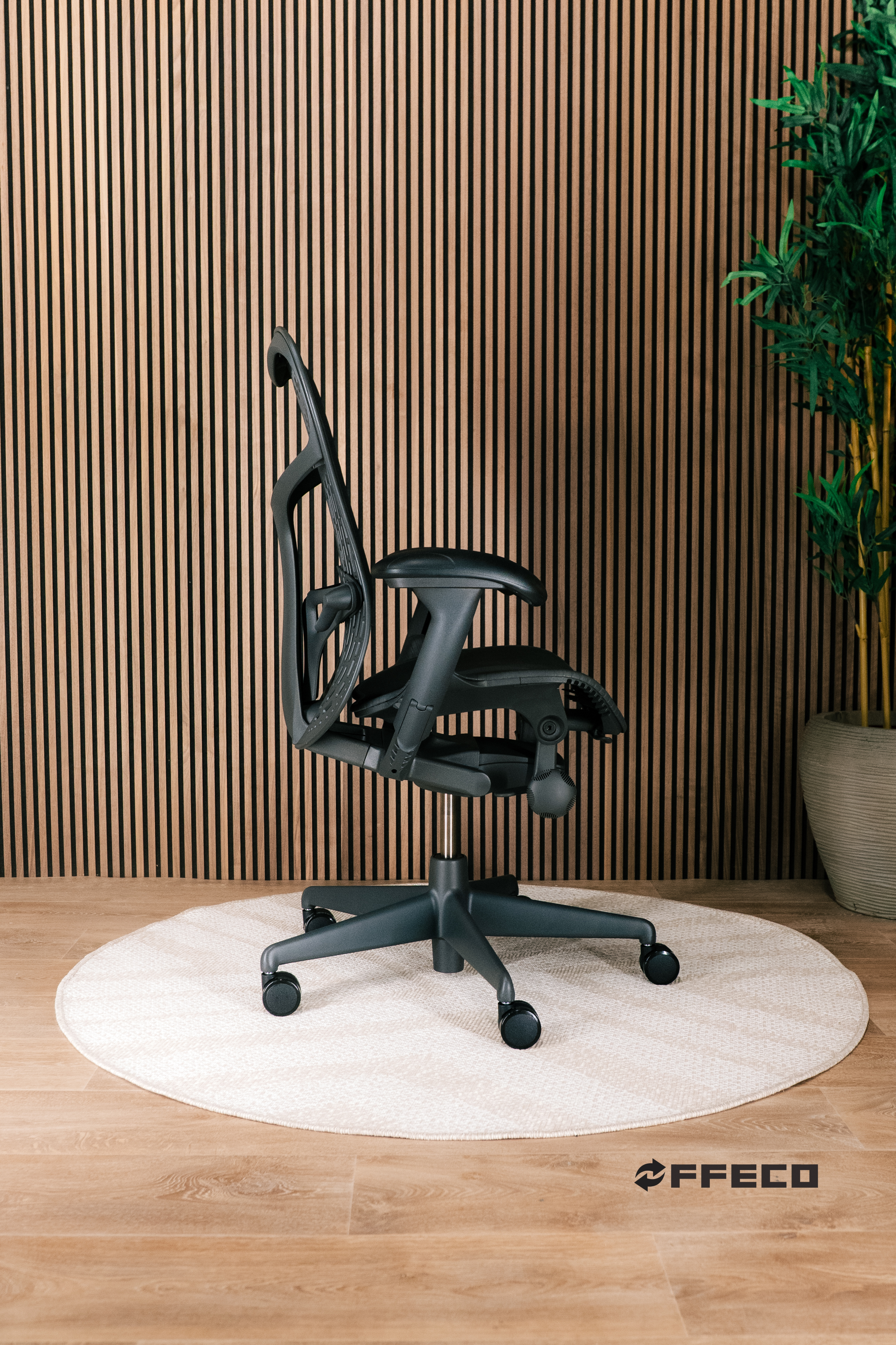 Herman Miller Mirra 2 Graphite Butterfly Zomerdeal